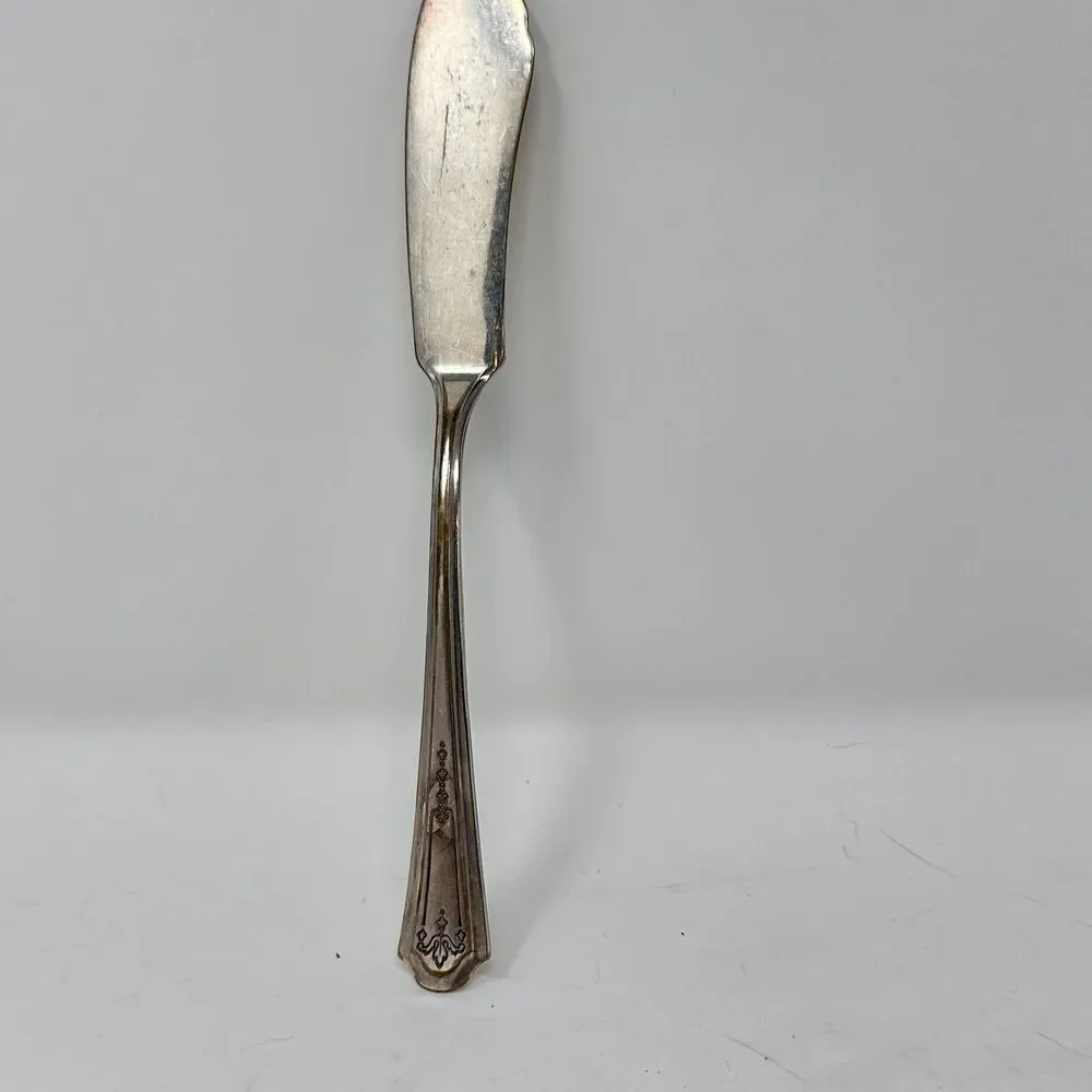 Mismatched Lot of 4 Antique and Vintage Silverplated Serving Utensils Set